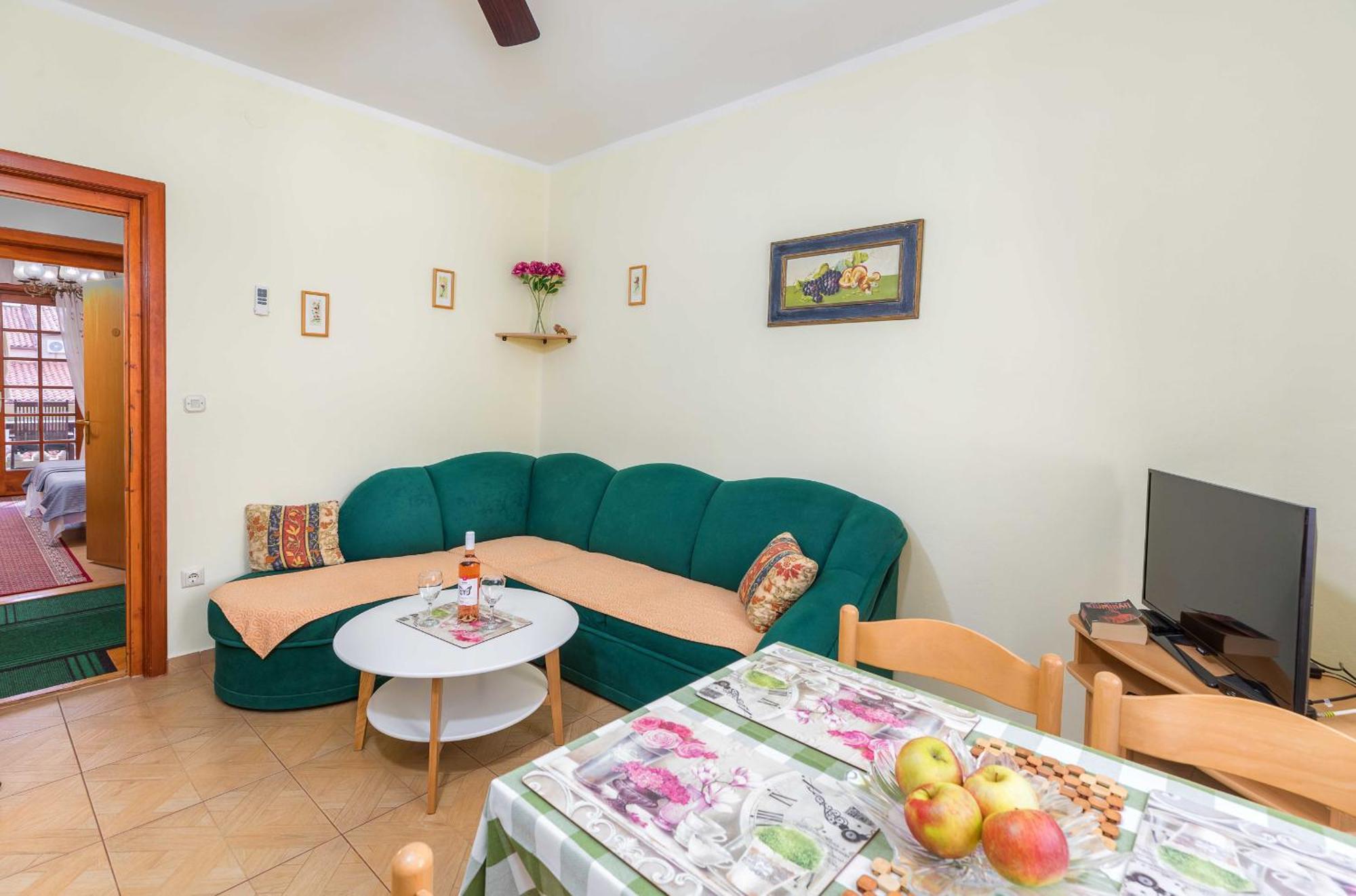 Villa Nada In Fazana - Near The Beach Екстер'єр фото