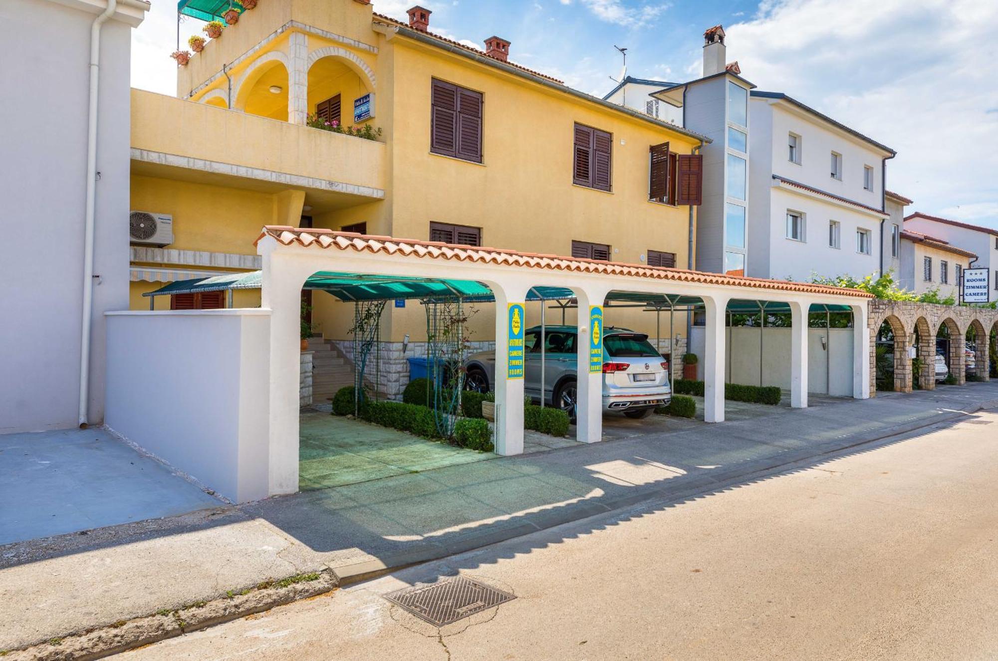 Villa Nada In Fazana - Near The Beach Екстер'єр фото