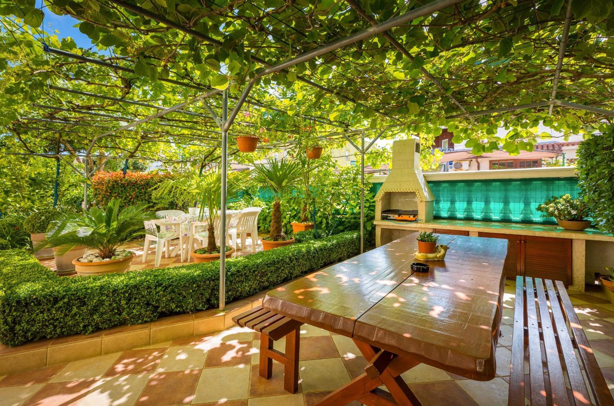 Villa Nada In Fazana - Near The Beach Екстер'єр фото