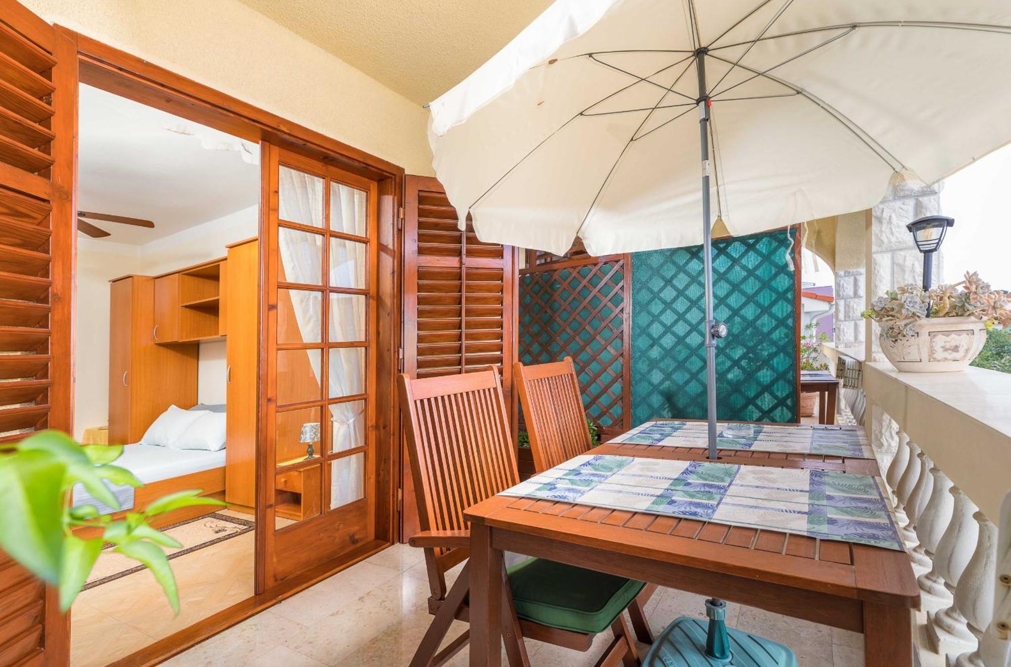 Villa Nada In Fazana - Near The Beach Екстер'єр фото